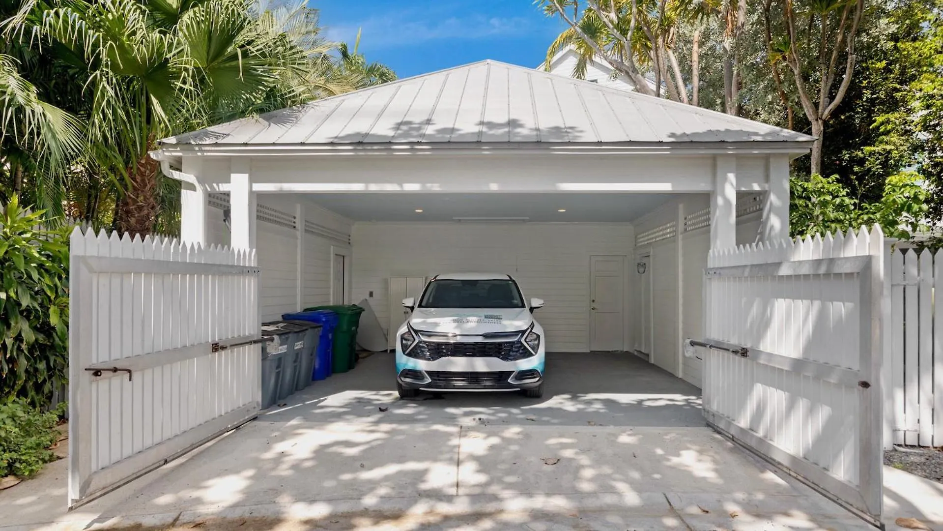 Sirens Serenade By Last Key Realty Key West